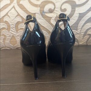 Vince Camuto Signature Black Patent Pointed-Toe Stiletto Pump
